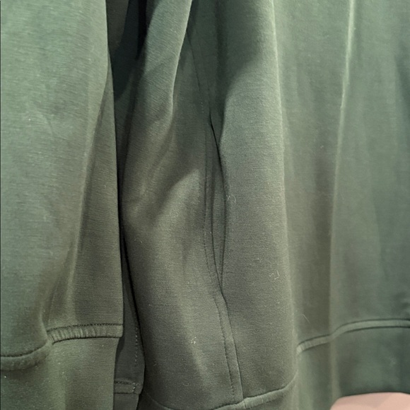 Green Ruffled Sweatshirt - Picture 3 of 6